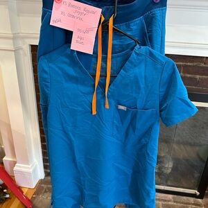 Figs Alps Blue Scrub Set XS